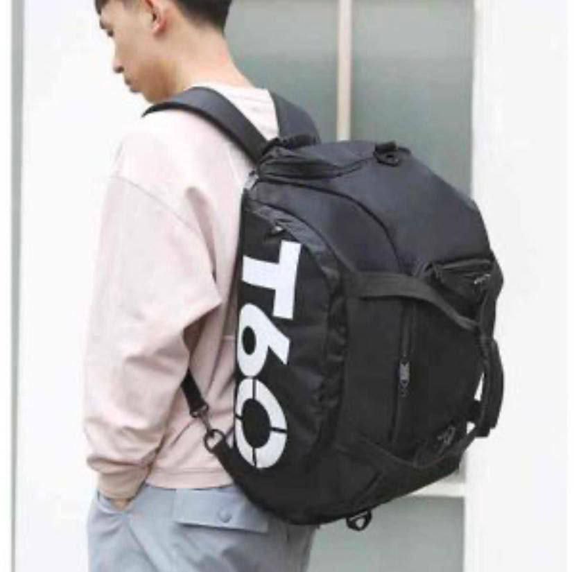 T60 شنطة رياضية كبيرة