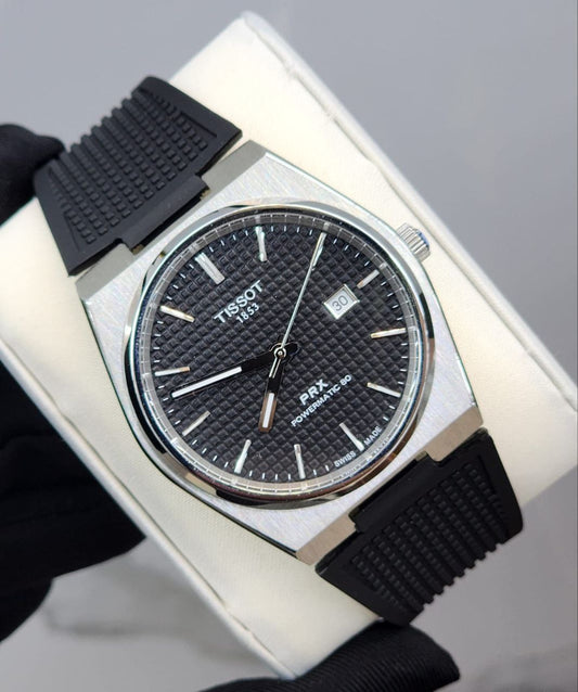 الكلاسيكية TISSOT ساعة