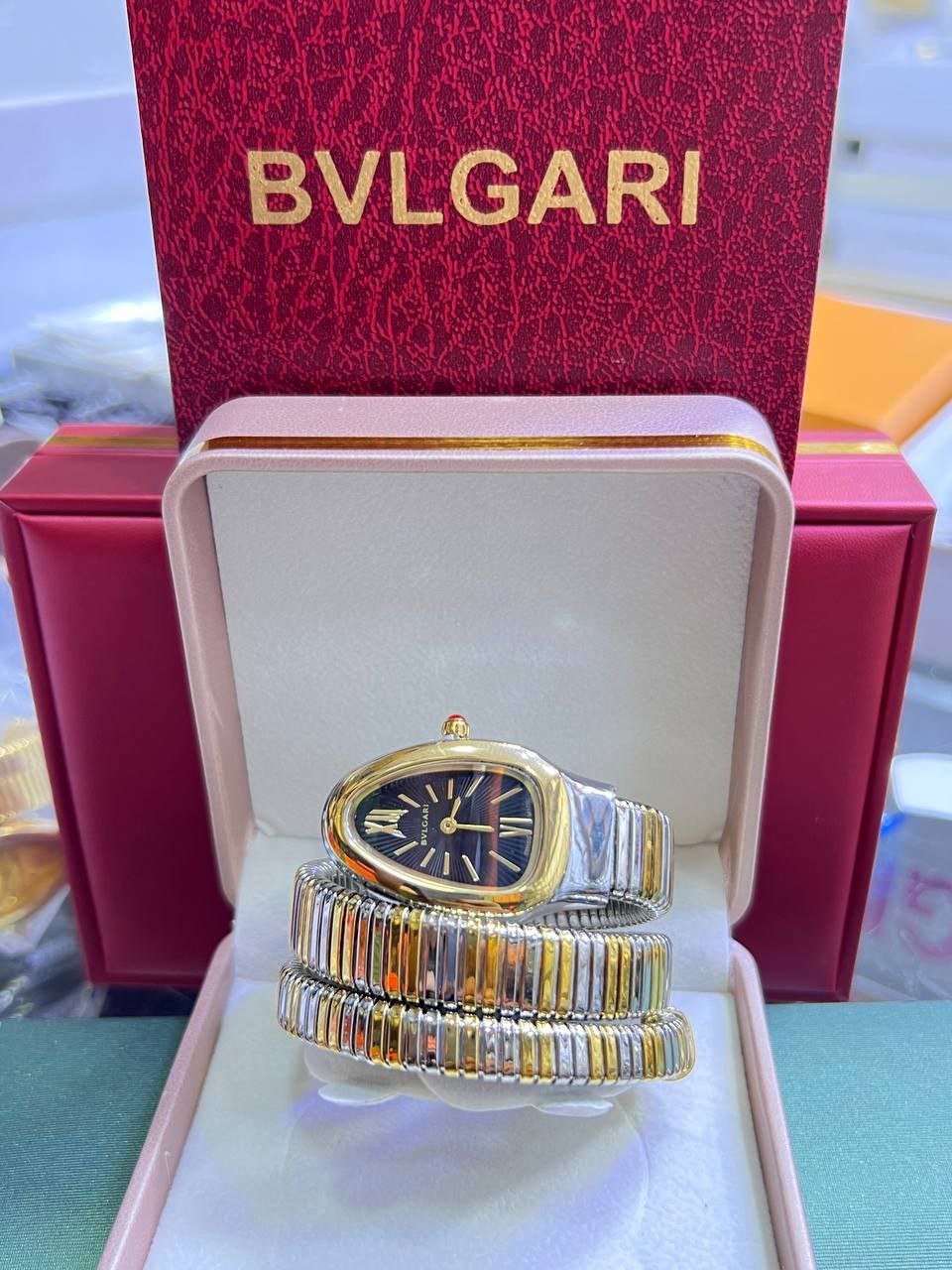 ساعة BVLGARIالنسائية